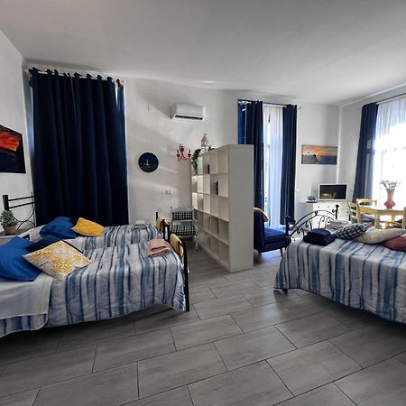 Suites Giudecca เนเปิลส์ ภายนอก รูปภาพ